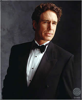 Lois & Clark: The New Adventures of Superman - Luthor was played as an eccentric billionaire by John Shea.